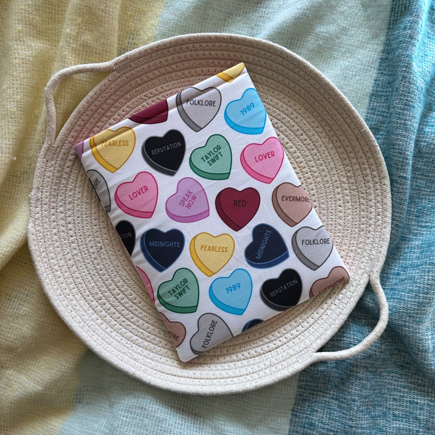 Eras Conversation Hearts k-sleeve